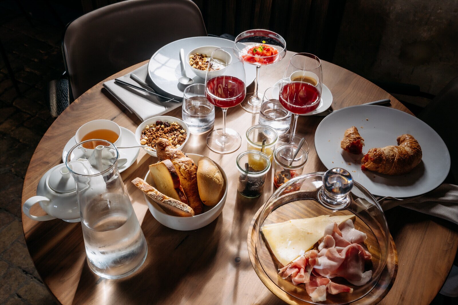 Breakfast Château Neercanne.