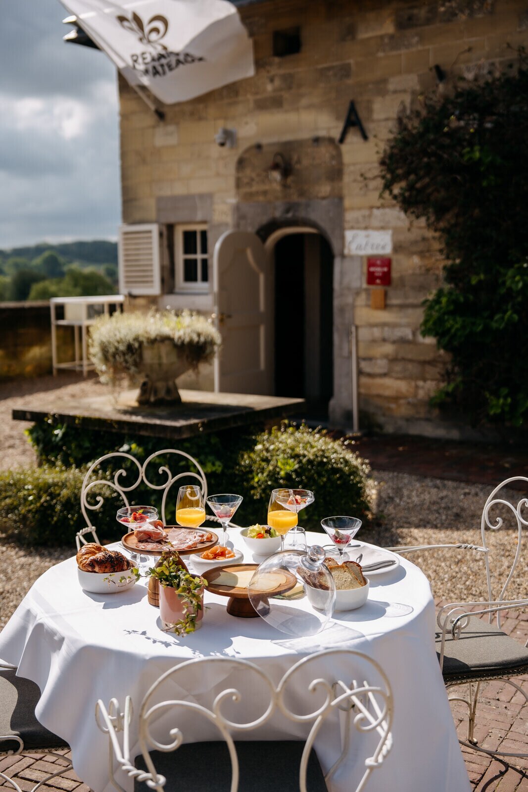 Buiten ontbijten | Château Neercanne.