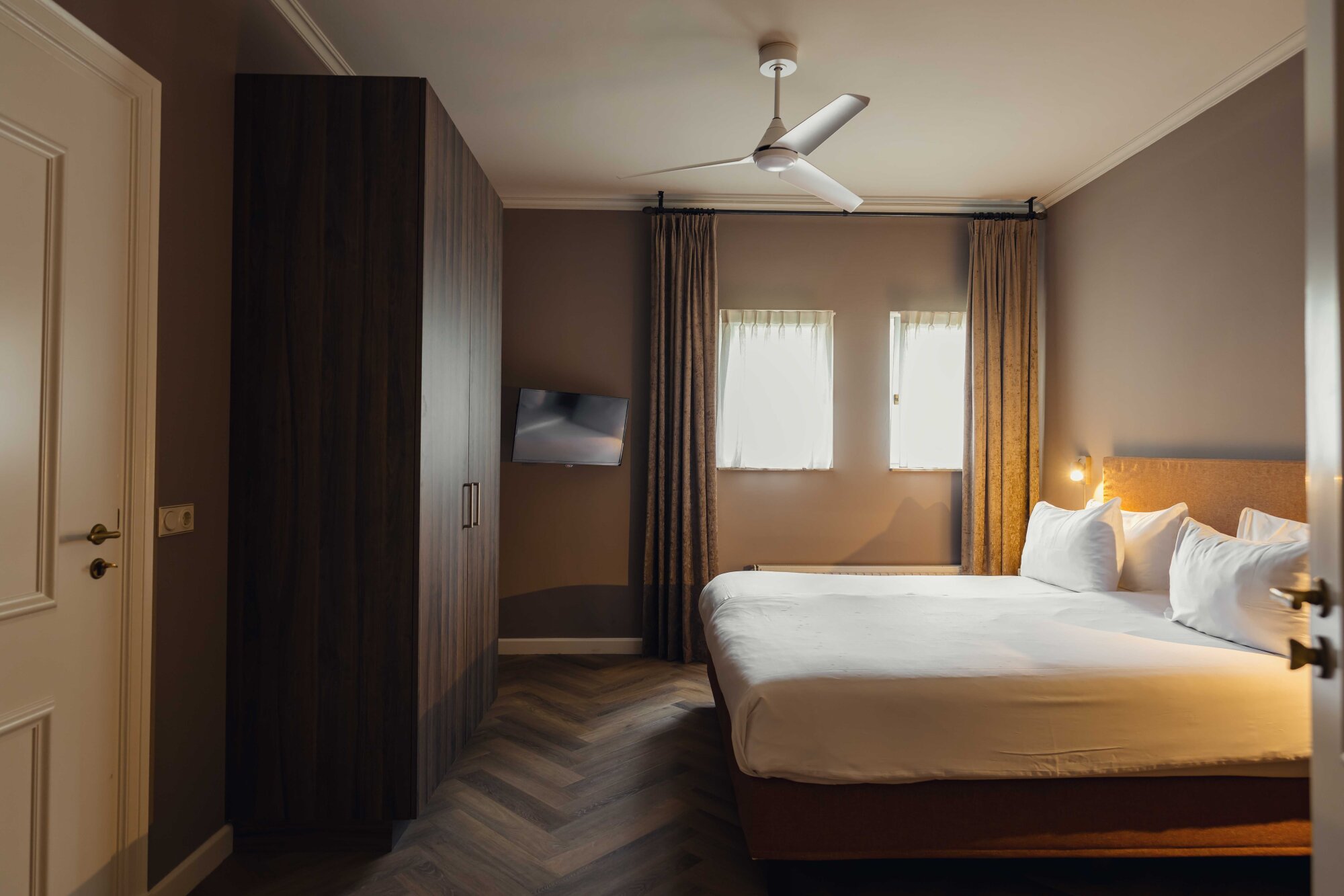 Bedroom one bedroom residence | Château St. Gerlach.