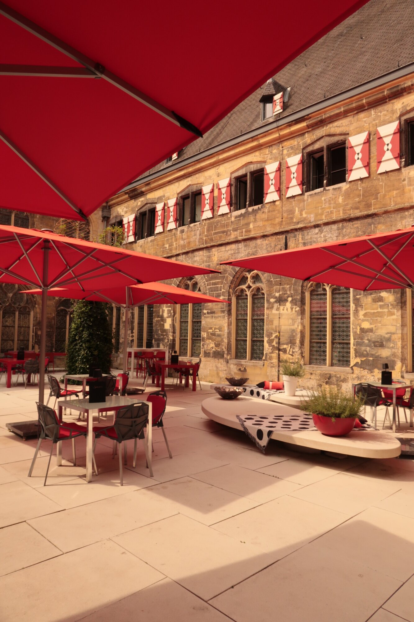 Pandhof terrace | Kruisherenhotel Maastricht.