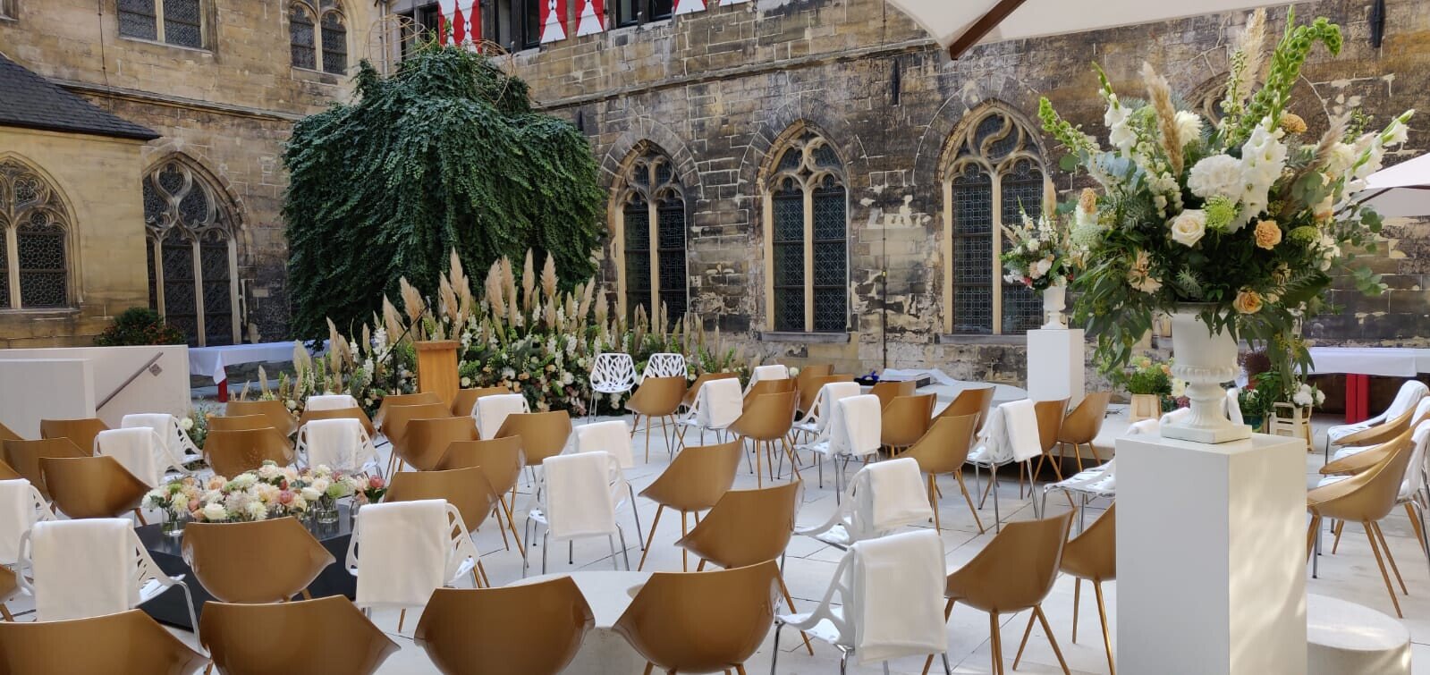 Pandhof terrace | Kruisherenhotel Maastricht.