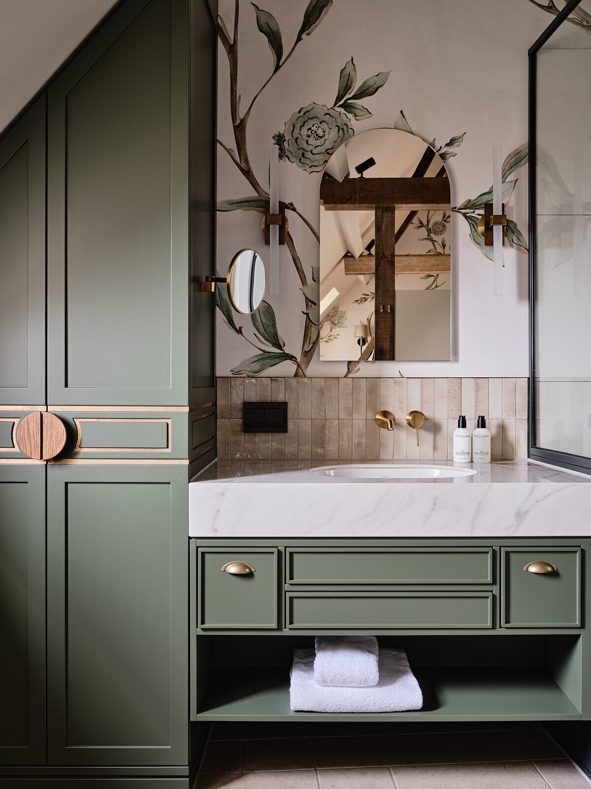 Bathroom | Château Neercanne.