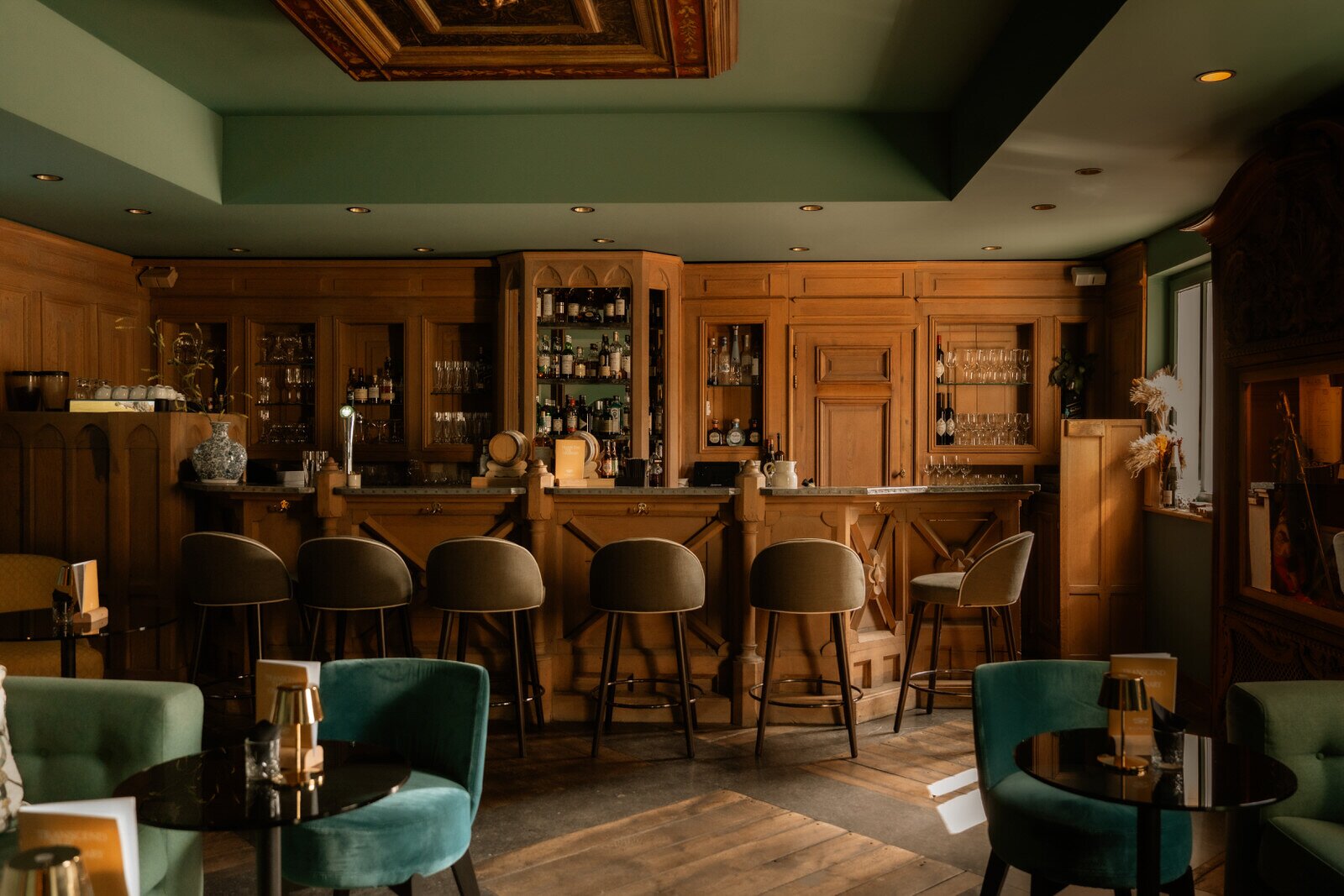 Lobby Bar | Château St. Gerlach.